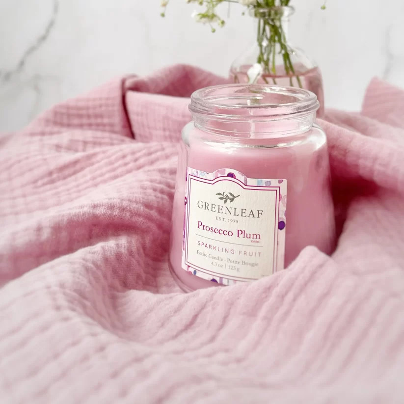 Pink Petite Bliss - Small Pink Scented Candle